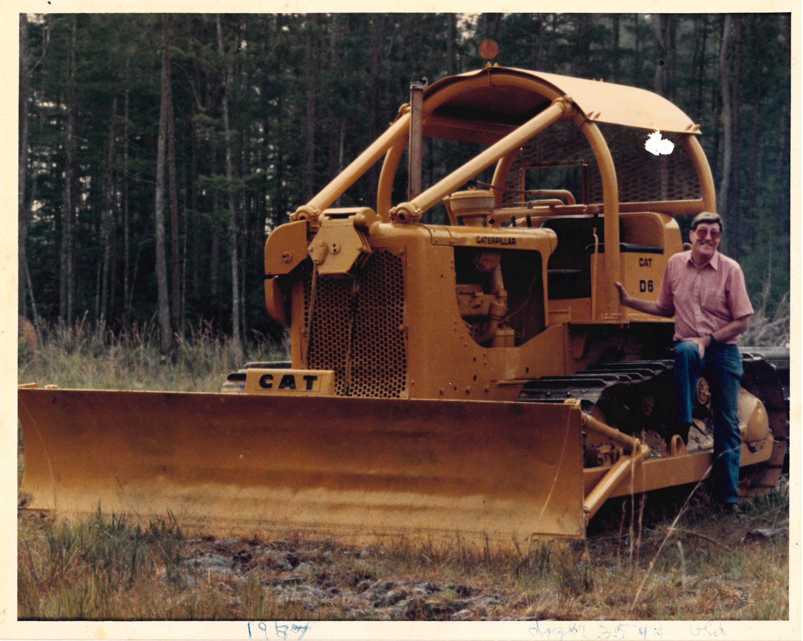 K_HisRestored35yrDozer_1987